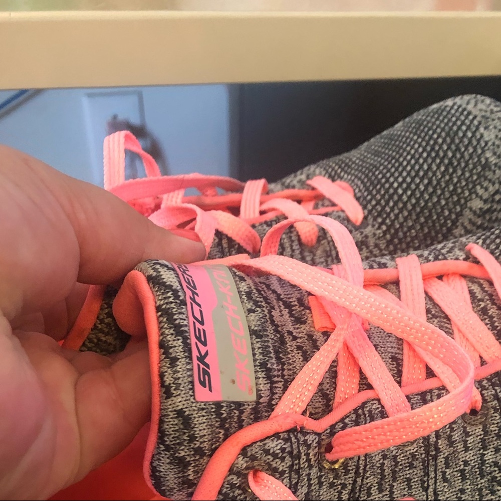 Memory Foam Sketchers  Sneakers